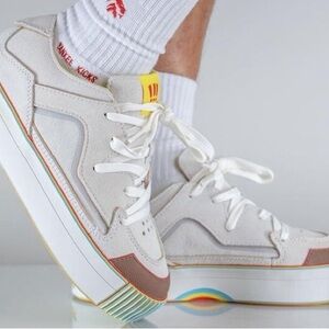 HAN KJØBENHAVN Women's White and Brown Sneakers